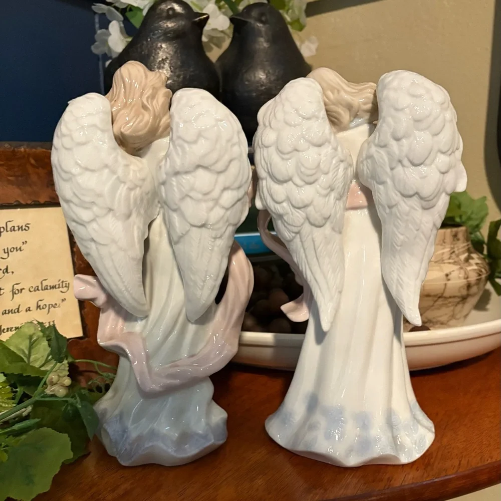 Grandeur Noel Porcelain Angels Set 2000‎ Collectors Edition